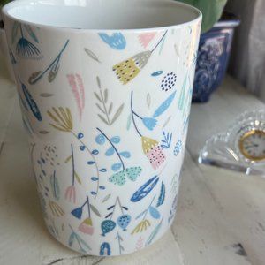 grace fine porcelain vessel